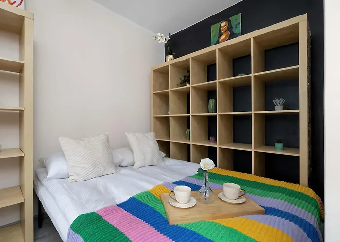 Charming With Balcony In By Renters Appartement